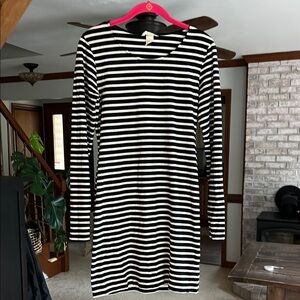 H&M Basic Black and White L/S Striped Dress Medium